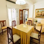 Idilico Atico En Triana-3Bd+1Bth